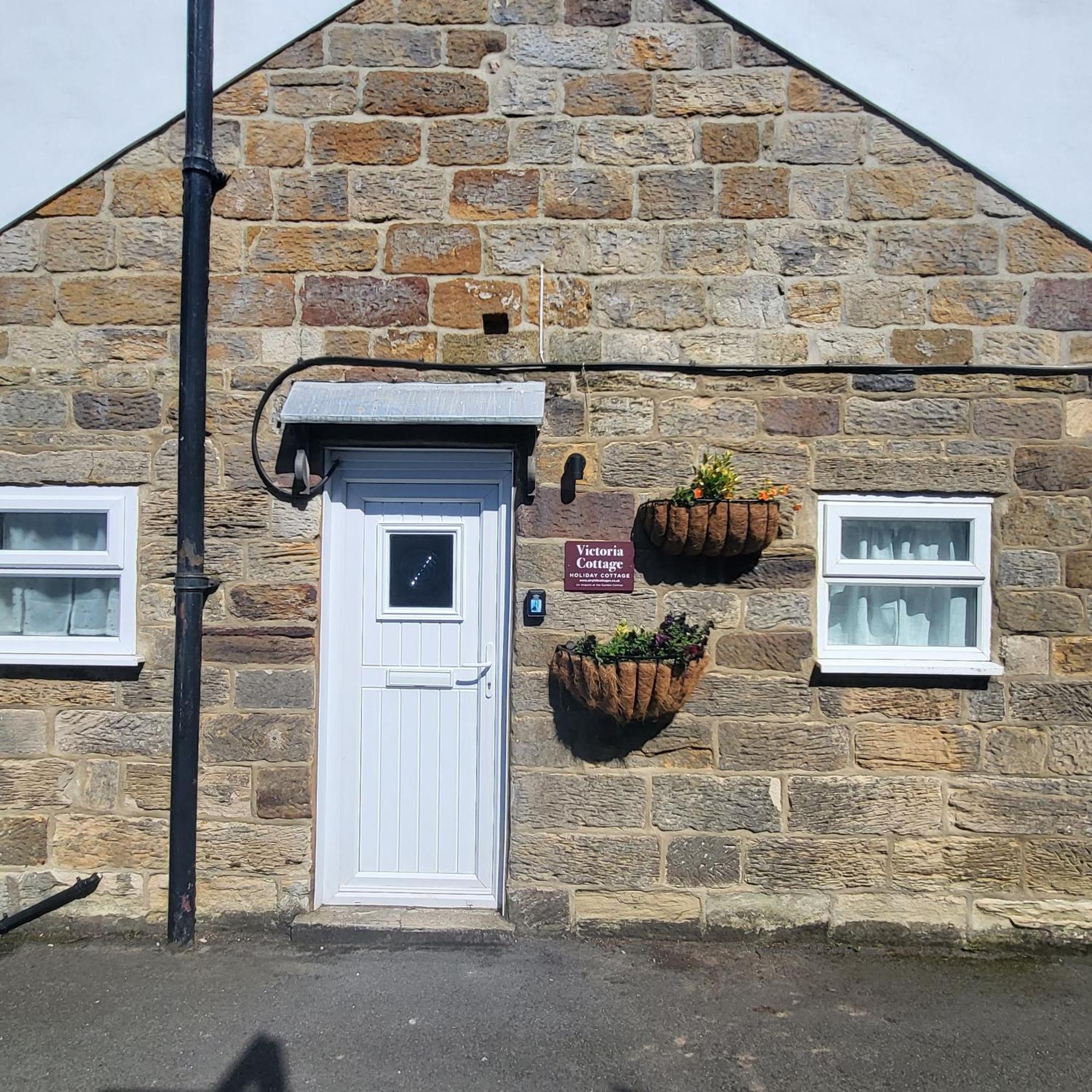 Victoria Cottage ويتبي المظهر الخارجي الصورة